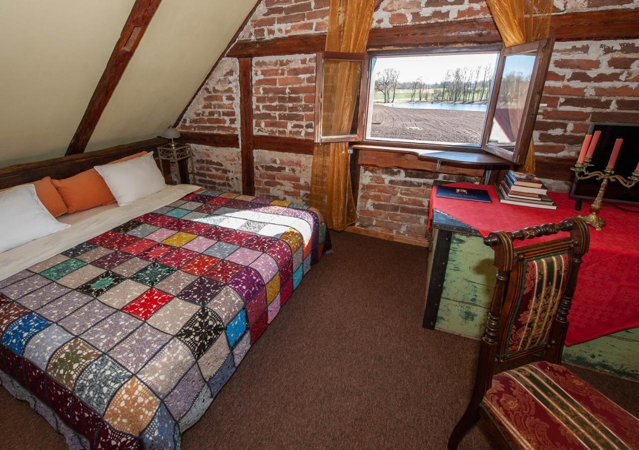 Hotel Balta Maja Pilsrundāle Zewnętrze zdjęcie
